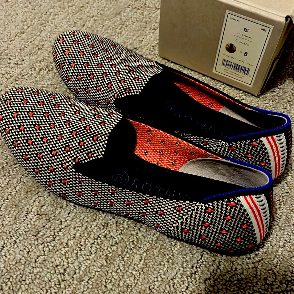 Rothy’s Loafer Size 8-Coral Dot